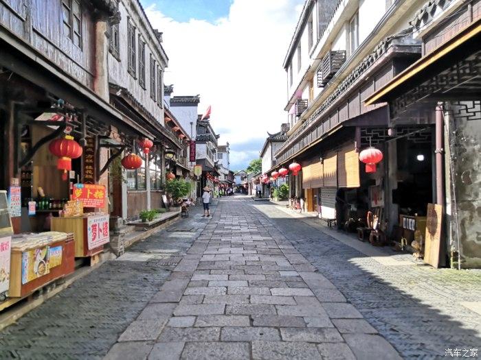 艾米高中校服